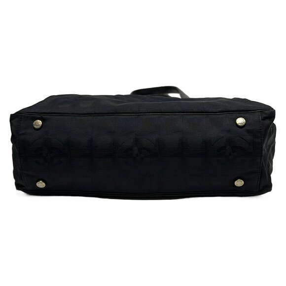 Auth CHANEL New Travel Line Tote GM - Black Nylon Leather Shoulder Bag - Picture 5 of 8